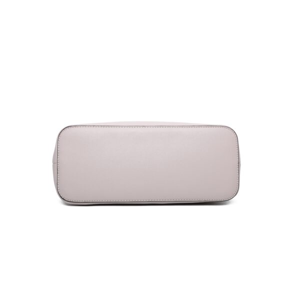 Sleek & Structured Handbag – A Perfect Blend of Style and Function. - Image 3